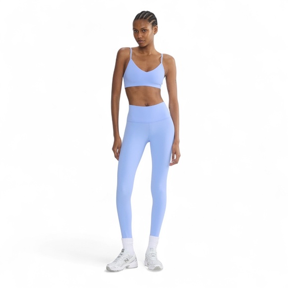 Golden Butter Cheeky Hi-rise 26” Legging in Dayflower Blue - Picture 8 of 11